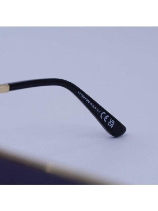 Tom Ford FT1159 30A Huxley Sunglasses Gold Aviator Frame, Smoke Lenses main image 4